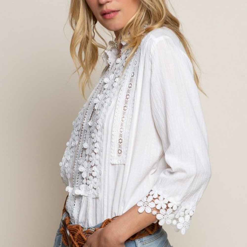New Bohemian White Lace Button Front Blouse - Picture 4 of 6